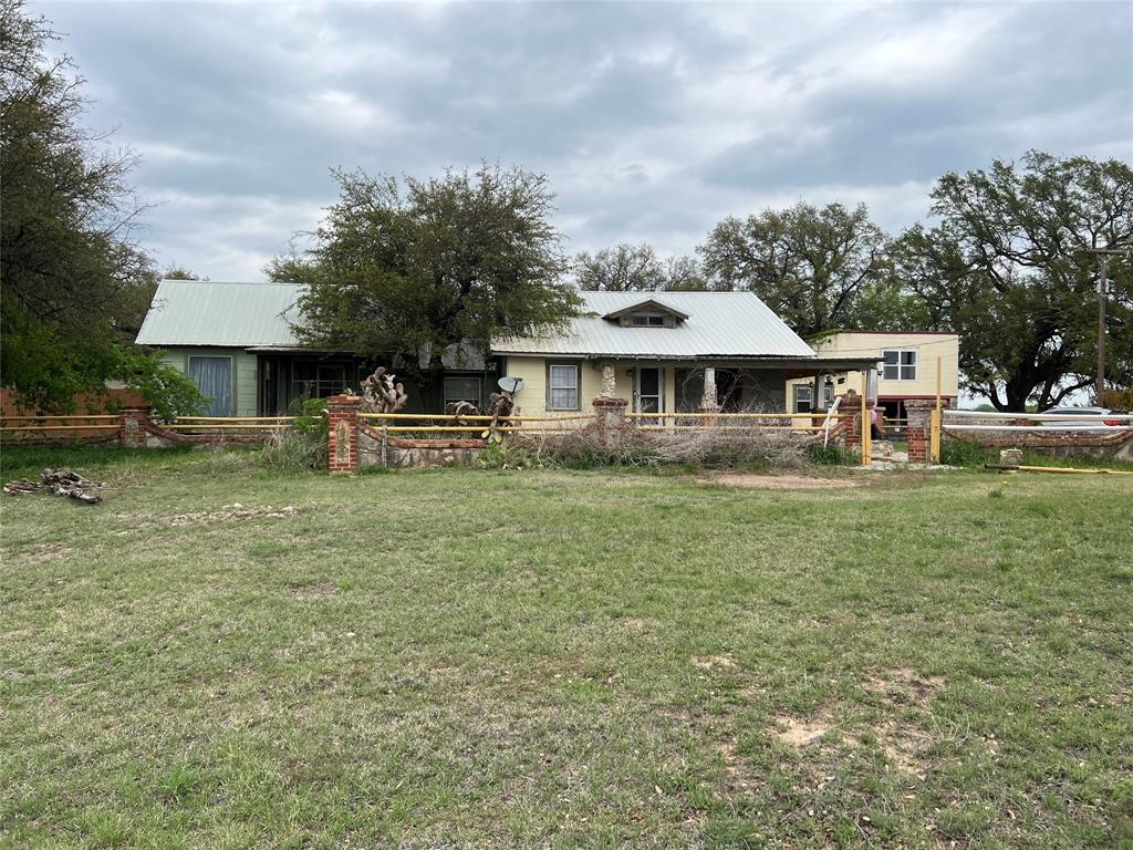 302 County Road 134 Property Photo 1