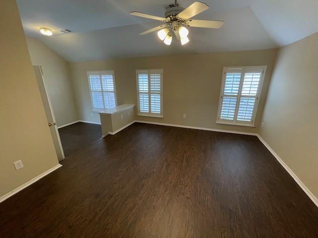 1007 Larkspur Drive Property Photo 6