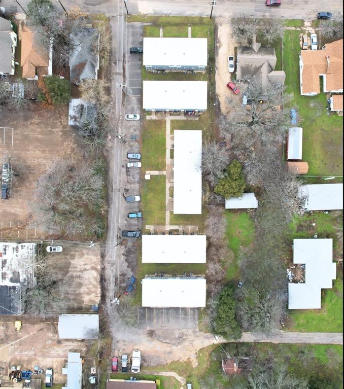 208 N Church Street Property Photo 5