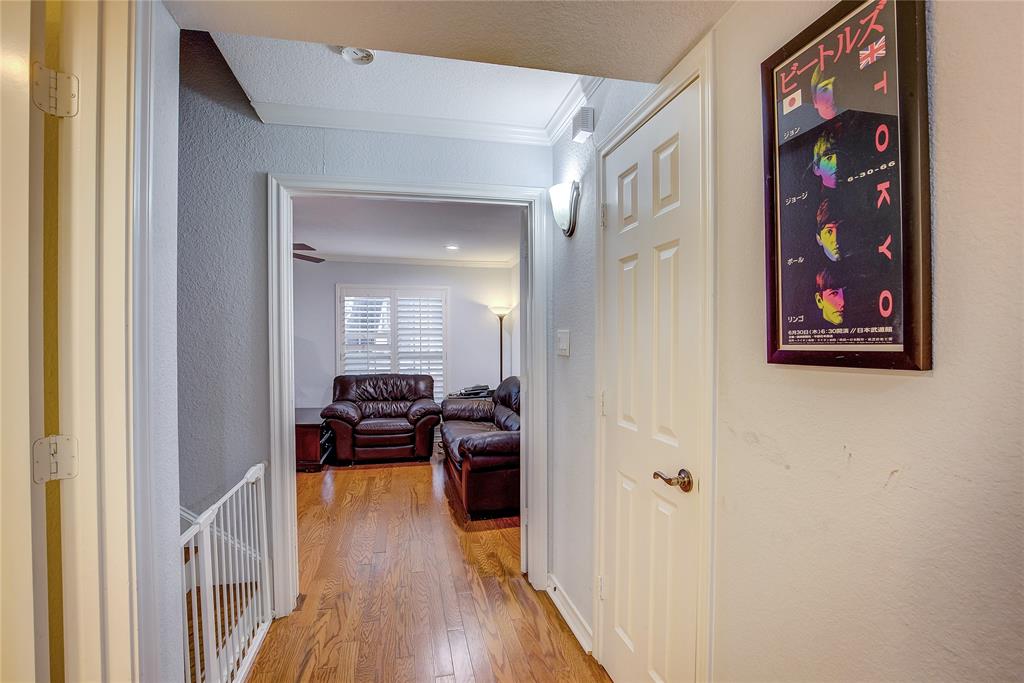9416 Timberleaf Drive Property Photo 4