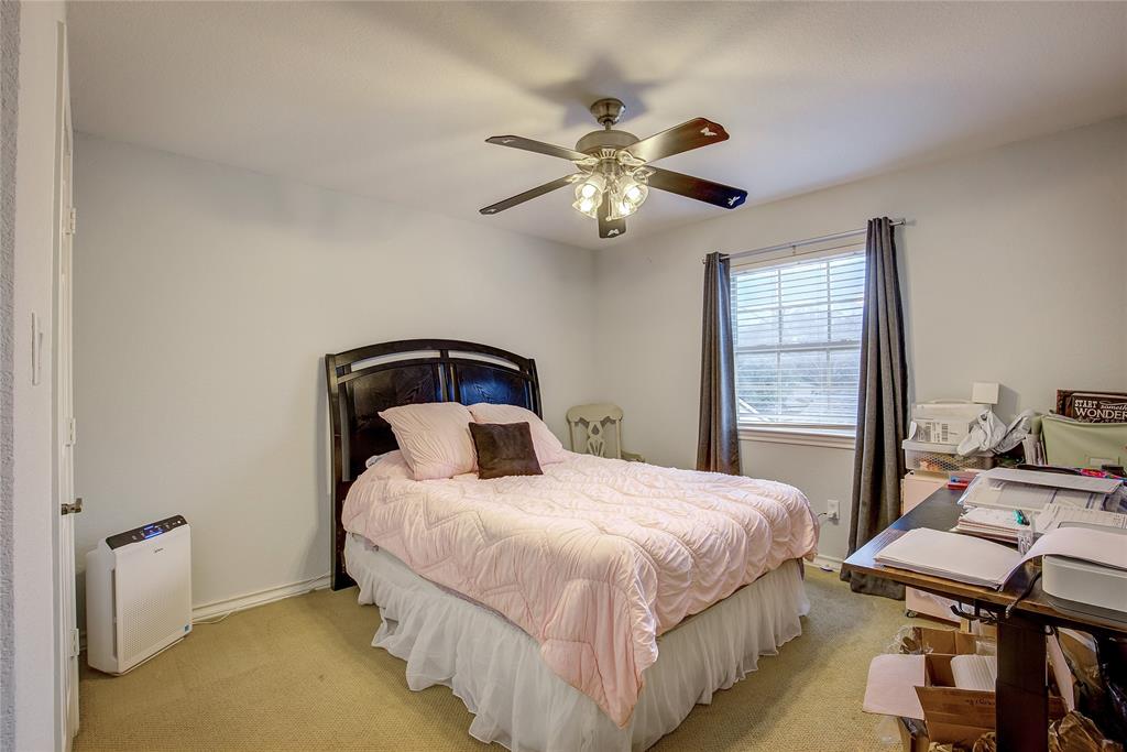 9416 Timberleaf Drive Property Photo 25