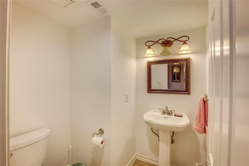 9416 Timberleaf Drive Property Photo 27