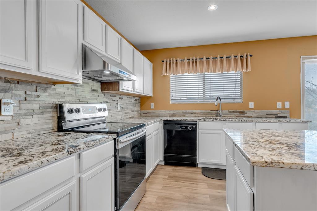 7061 Seton Hall Drive Property Photo 12