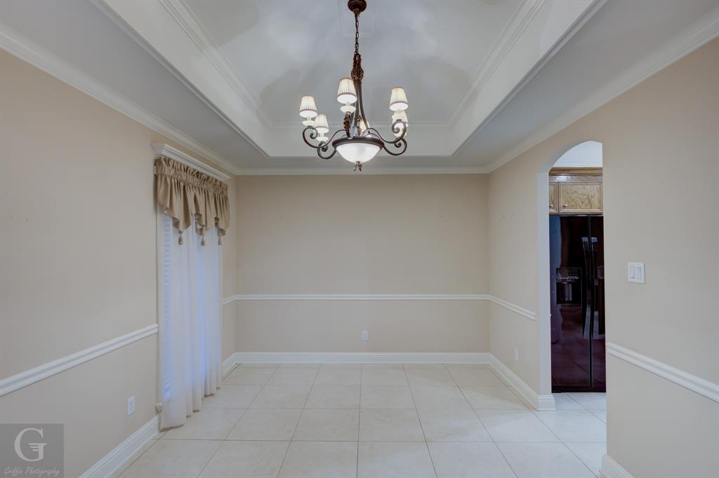 2116 Landau Lane Property Photo 4