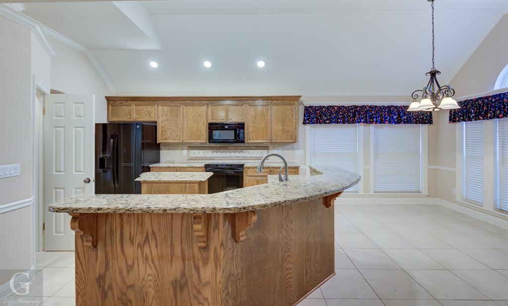 2116 Landau Lane Property Photo 7