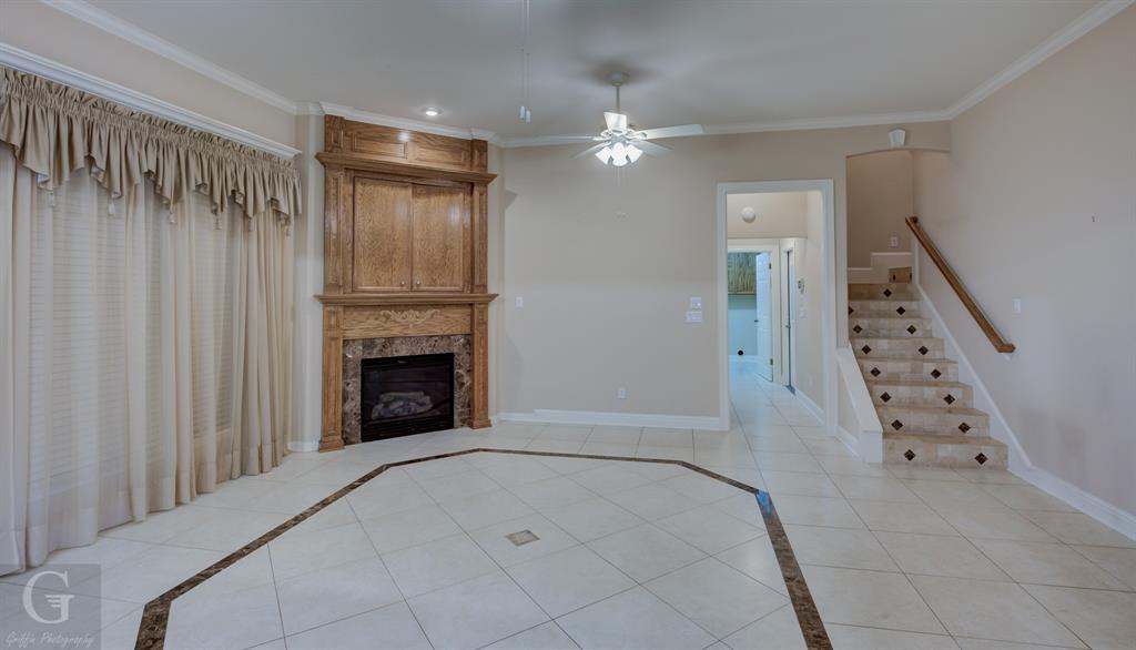 2116 Landau Lane Property Photo 8
