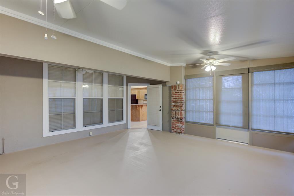 2116 Landau Lane Property Photo 23