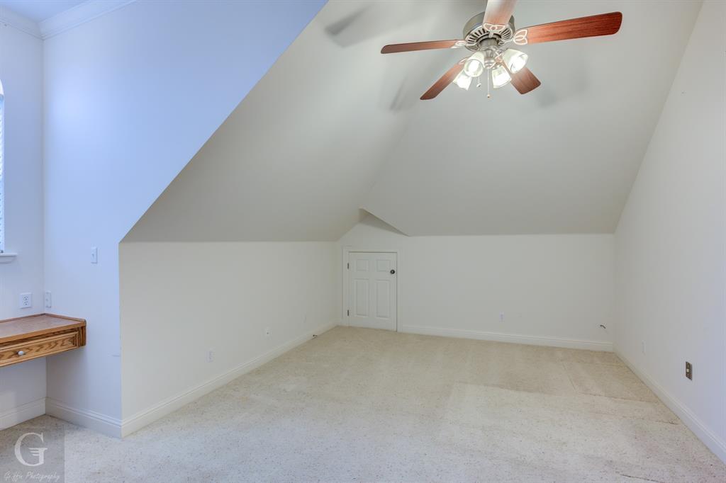 2116 Landau Lane Property Photo 28