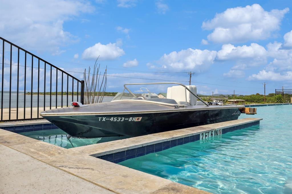1782 Fm 2951 Property Photo 27
