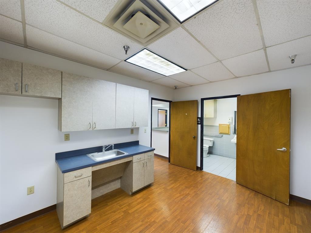 1701 N Collins Boulevard Property Photo 15