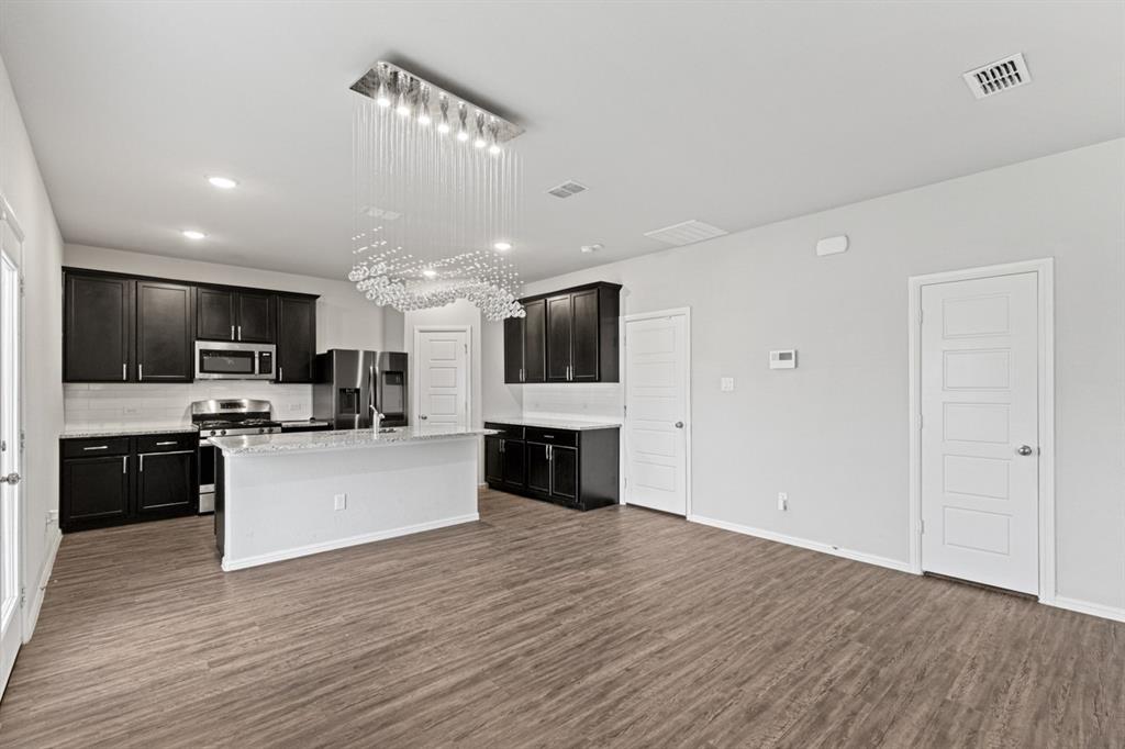 6037 Pensby Drive Property Photo 12