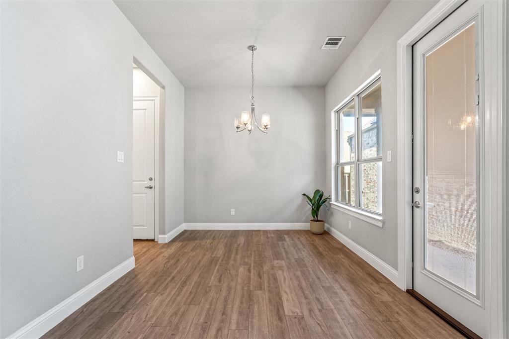 5637 Traveller Drive Property Photo 12
