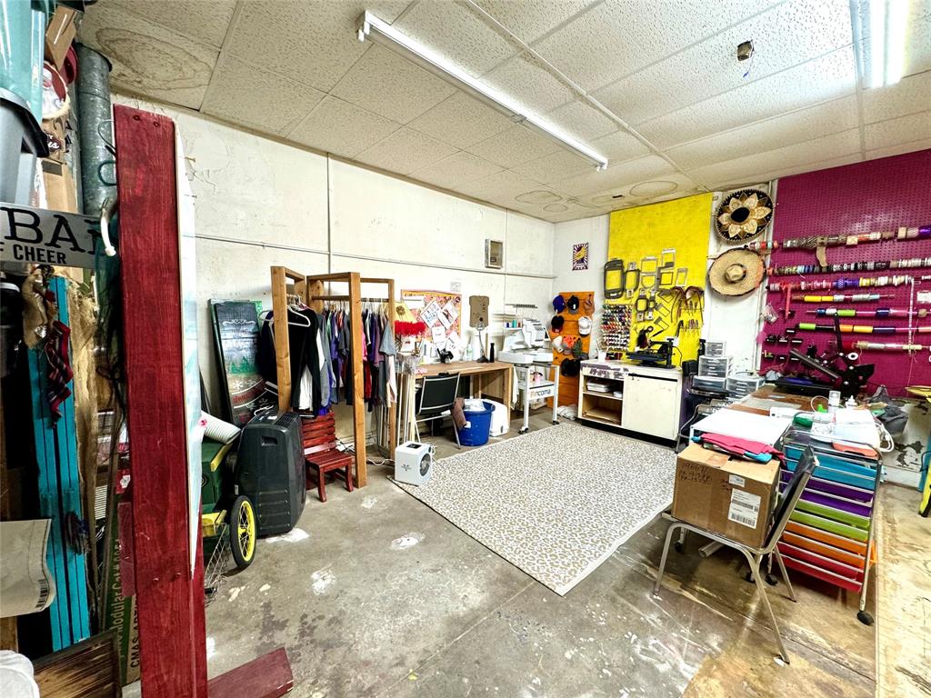 114 N Central Avenue Property Photo 20