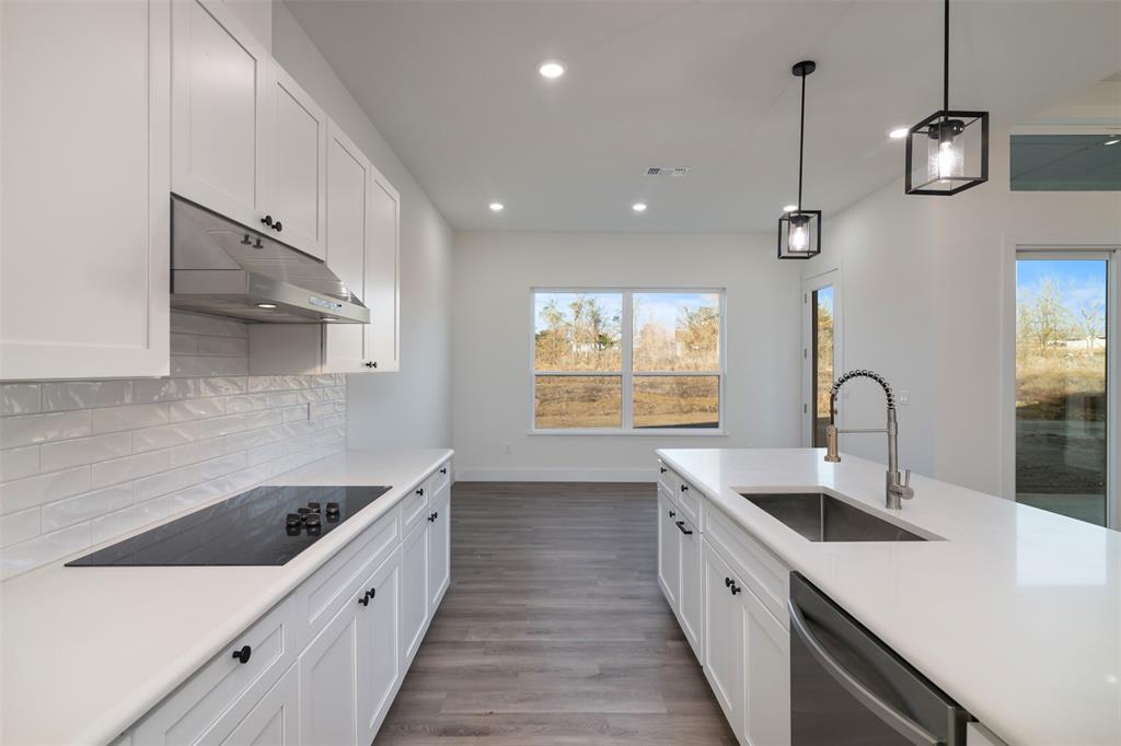 2722 Eastridge Boulevard Property Photo 12