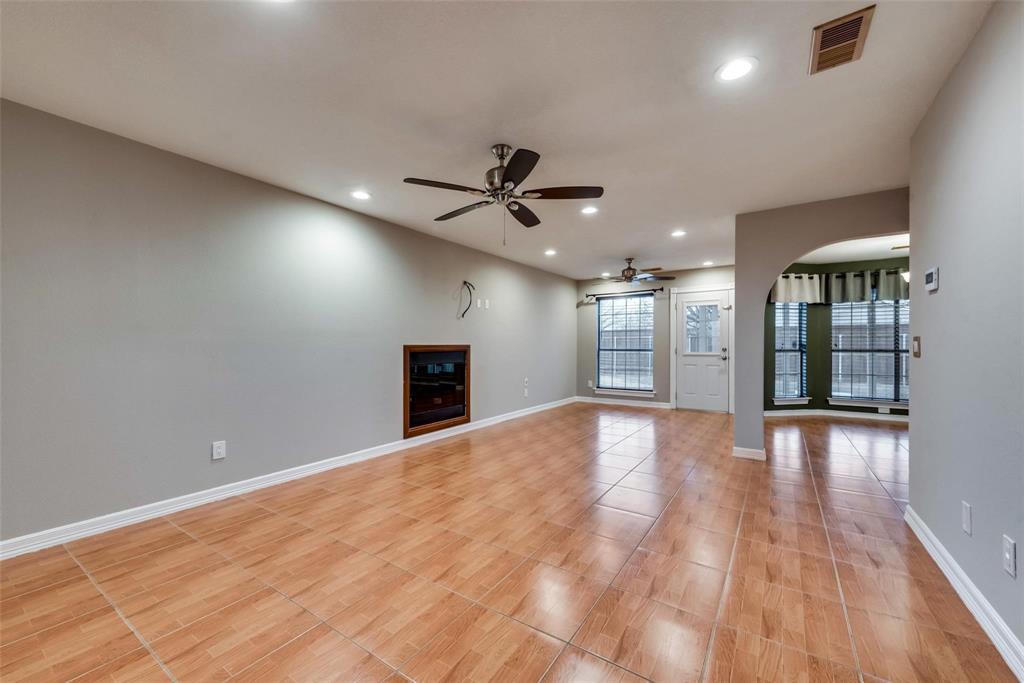4528 Haverhill Lane Property Photo 3