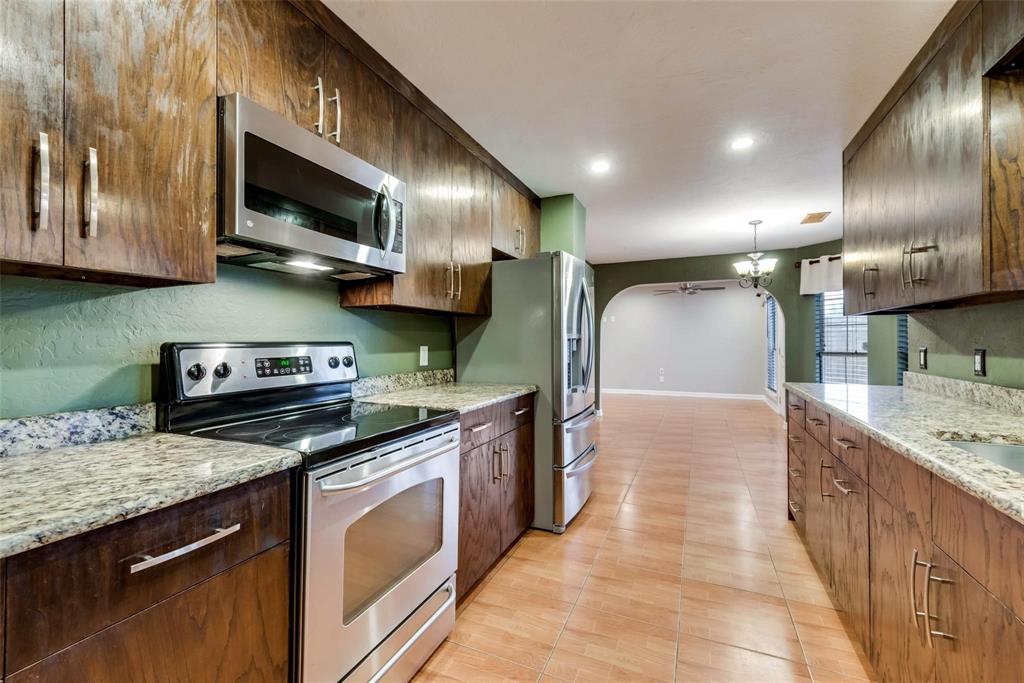 4528 Haverhill Lane Property Photo 8