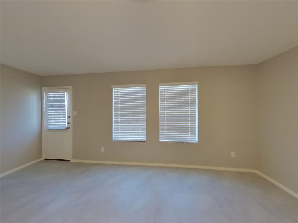 1712 Claireborne Property Photo 2