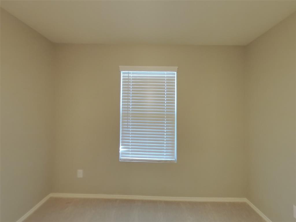 1712 Claireborne Property Photo 9
