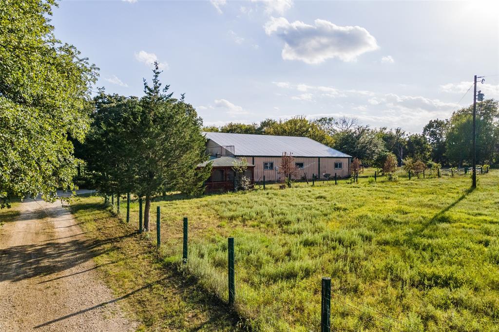 3924 Cross Timber Road Property Photo 5