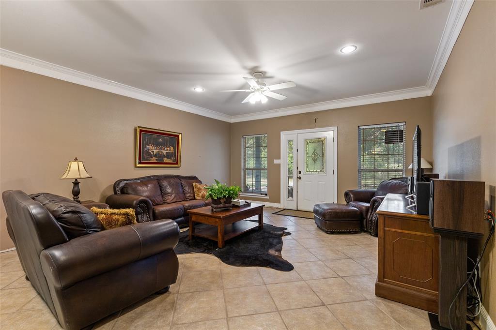 3924 Cross Timber Road Property Photo 8