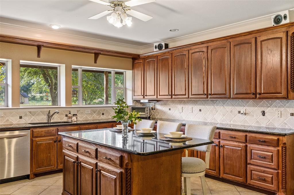 3924 Cross Timber Road Property Photo 14