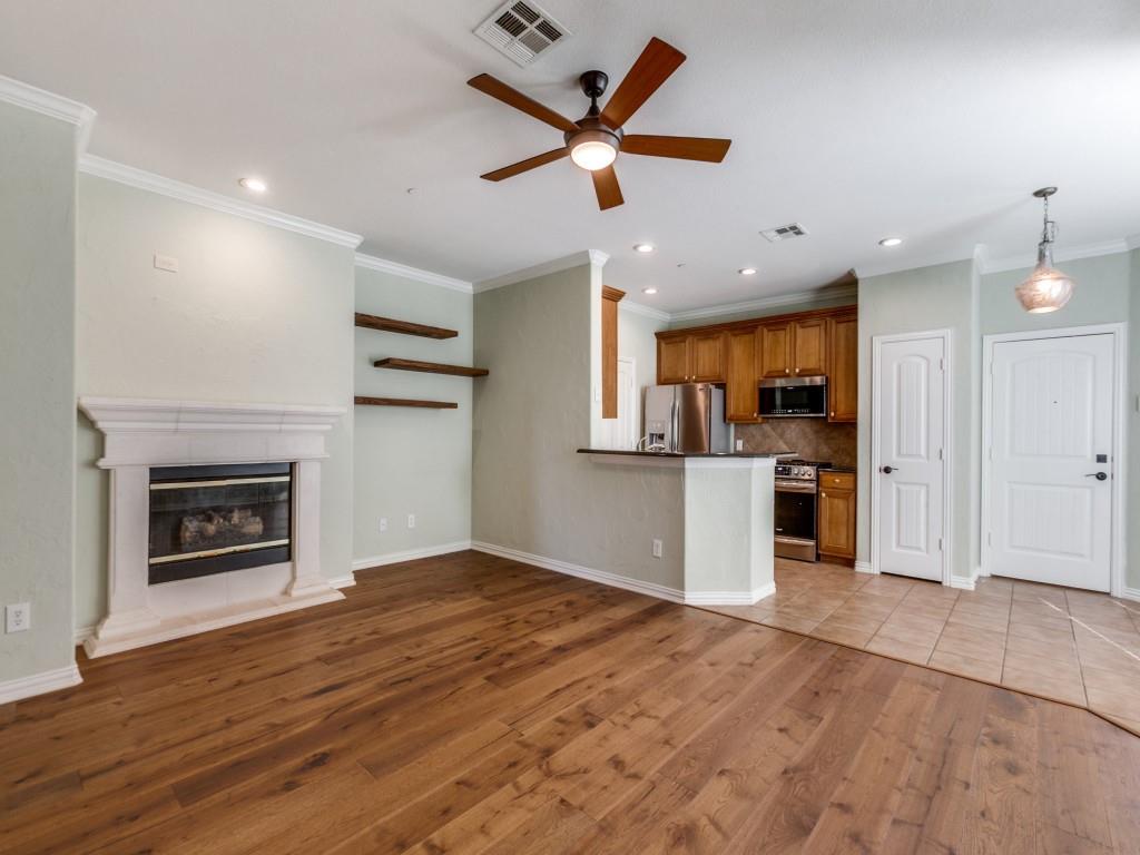 8724 Paradise Drive Property Photo 4