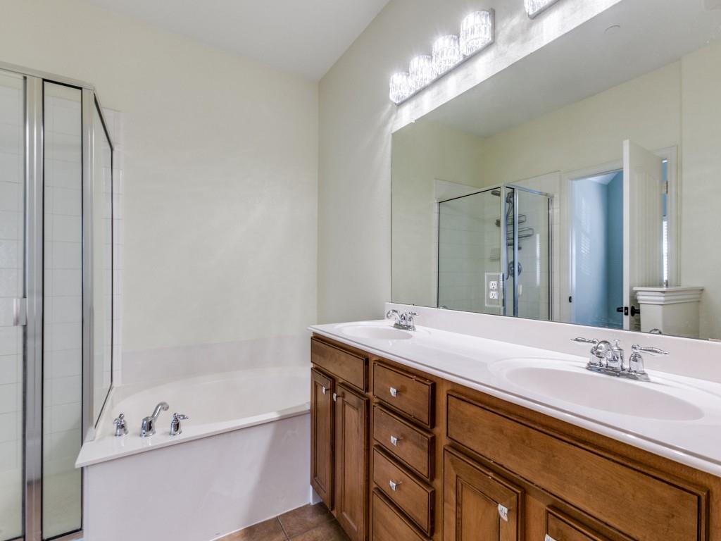 8724 Paradise Drive Property Photo 19