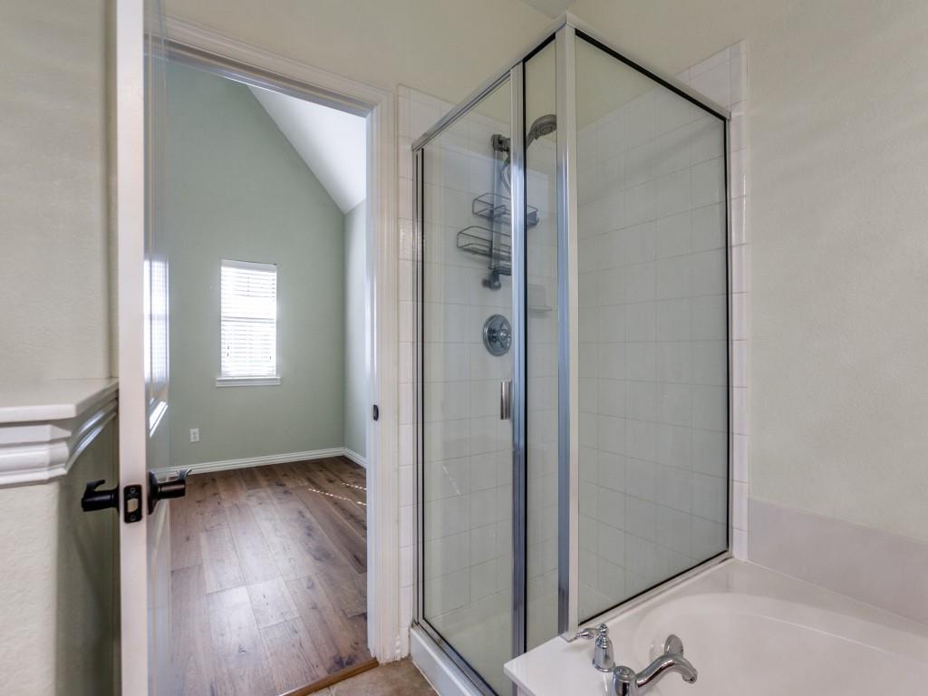 8724 Paradise Drive Property Photo 20