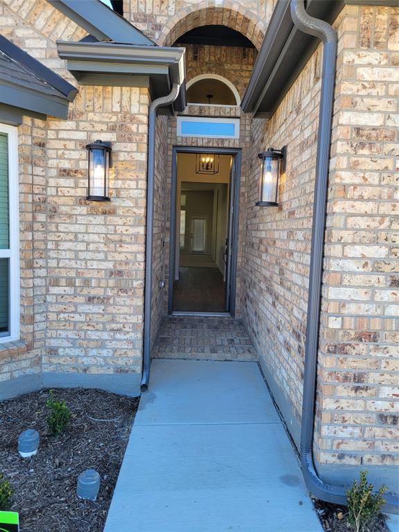 6224 Mulberry Creek Lane Property Photo 3