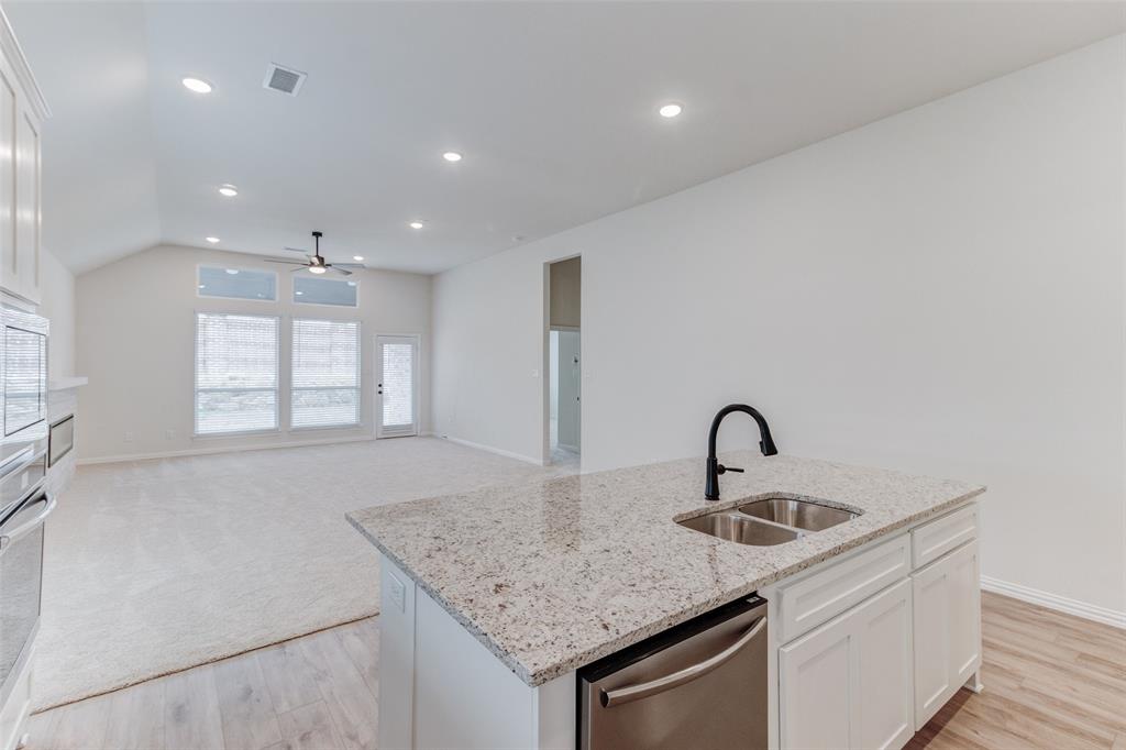 6224 Mulberry Creek Lane Property Photo 7