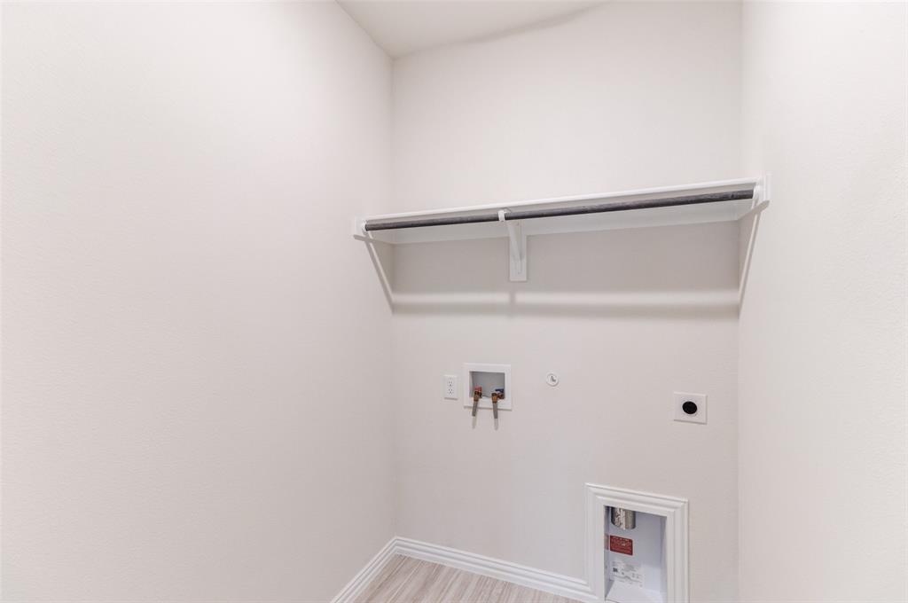 6224 Mulberry Creek Lane Property Photo 10