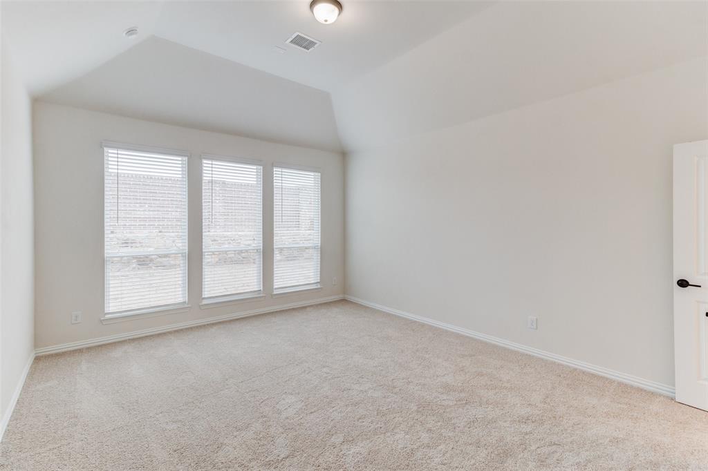 6224 Mulberry Creek Lane Property Photo 11