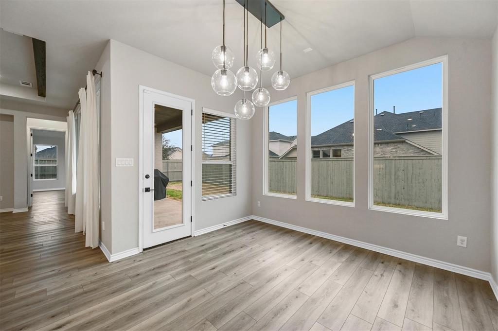 2905 Sundial Lane Property Photo 10