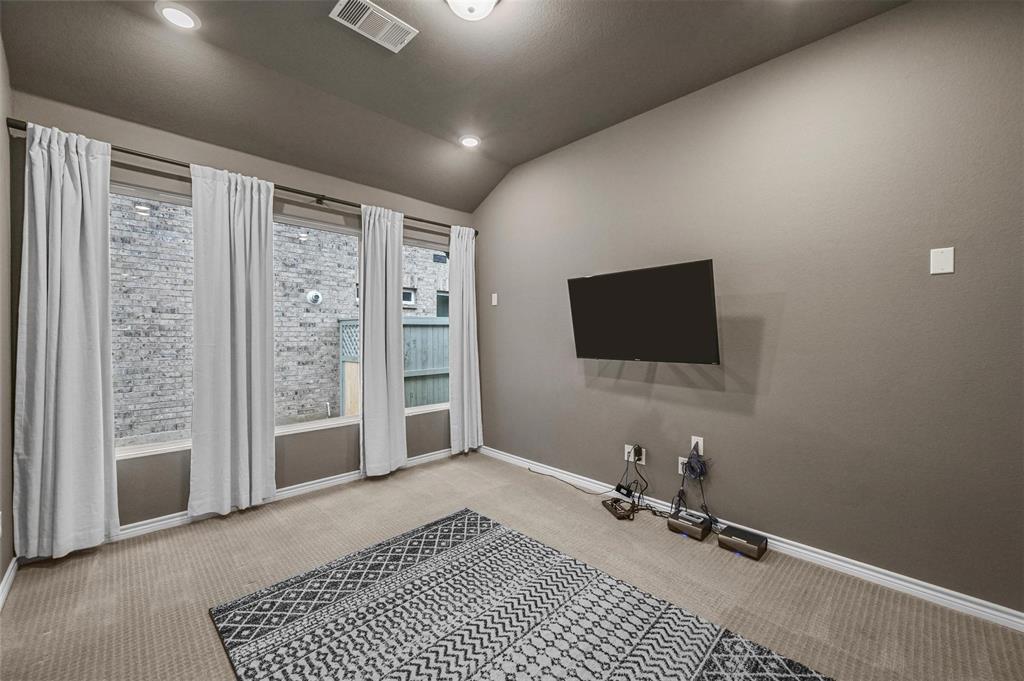 2905 Sundial Lane Property Photo 15
