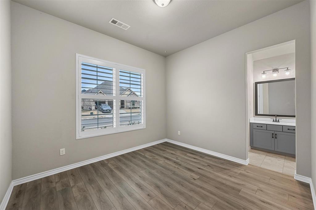 2905 Sundial Lane Property Photo 16