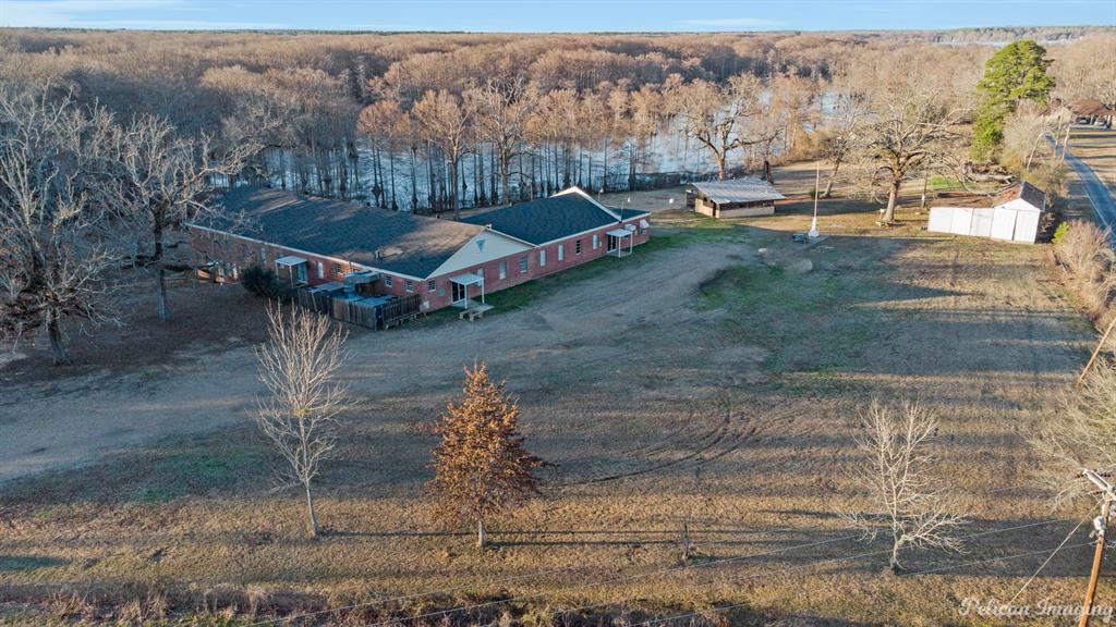 8040 S Lakeshore Property Photo 1