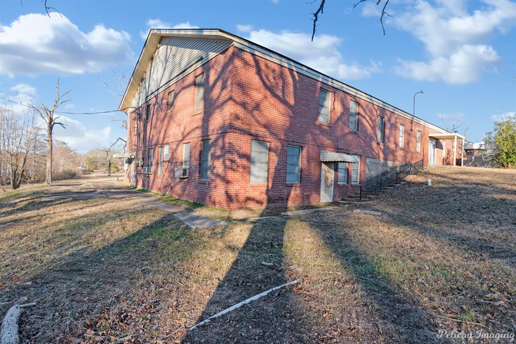 8040 S Lakeshore Property Photo 3