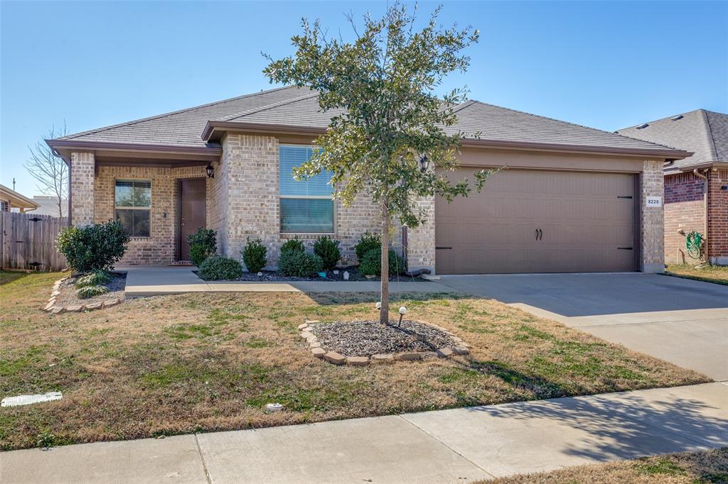 8228 Windsor Forest Drive Property Photo 1