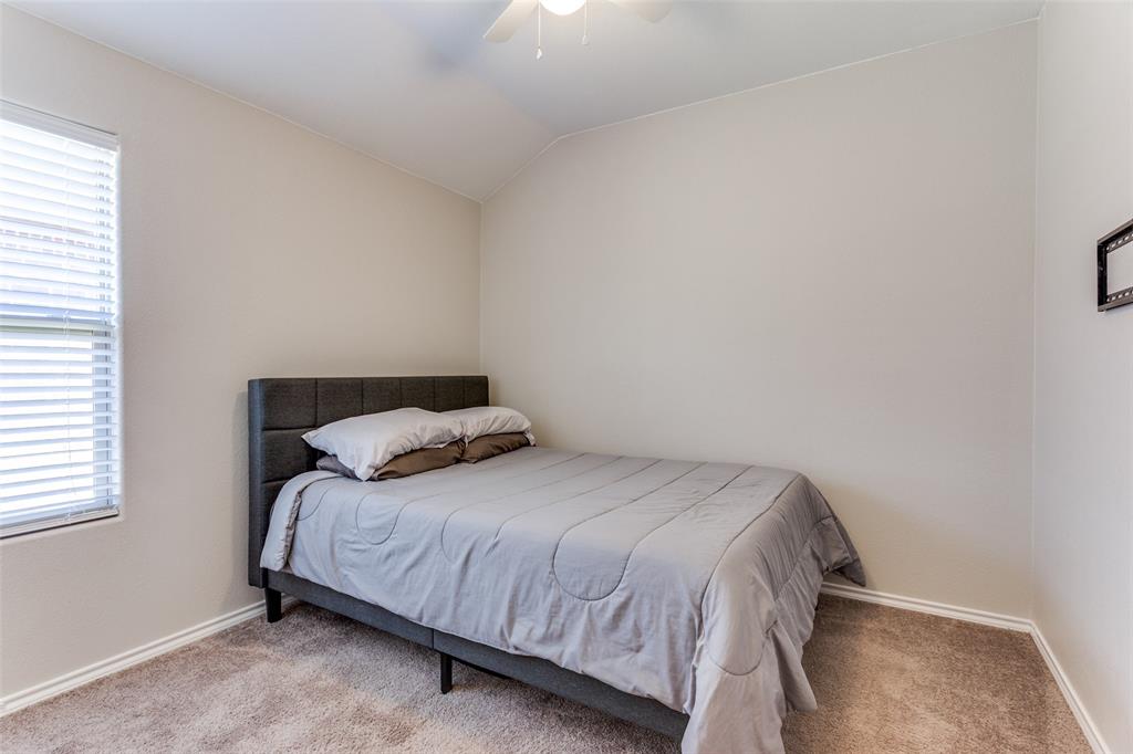 8228 Windsor Forest Drive Property Photo 9