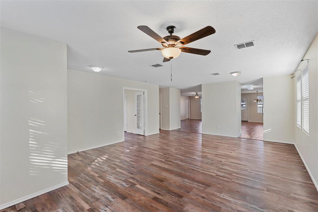 208 Blazing Star Trail Property Photo 15