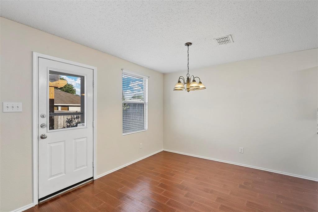 208 Blazing Star Trail Property Photo 16
