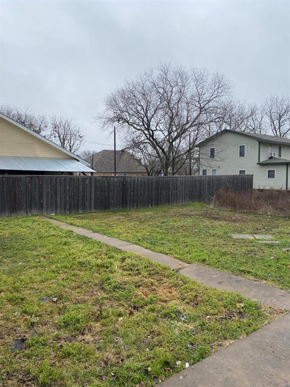 663 Tolson Avenue Property Photo 10