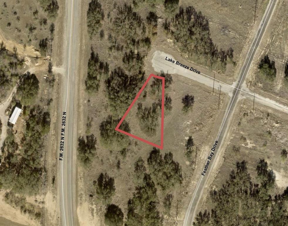 979 Lake Breeze Drive Property Photo 1