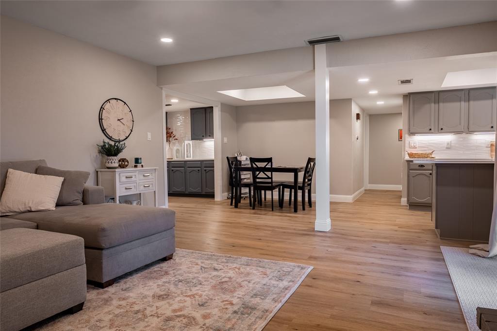 2301 Chinaberry Drive Property Photo 34