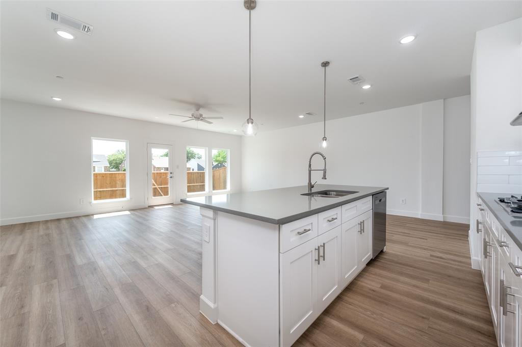5613 Woodlands Drive Property Photo