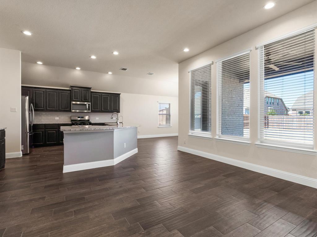 15016 Fleet Hill Road Property Photo 5