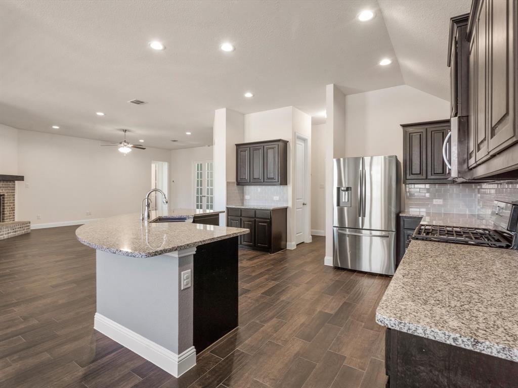 15016 Fleet Hill Road Property Photo 7