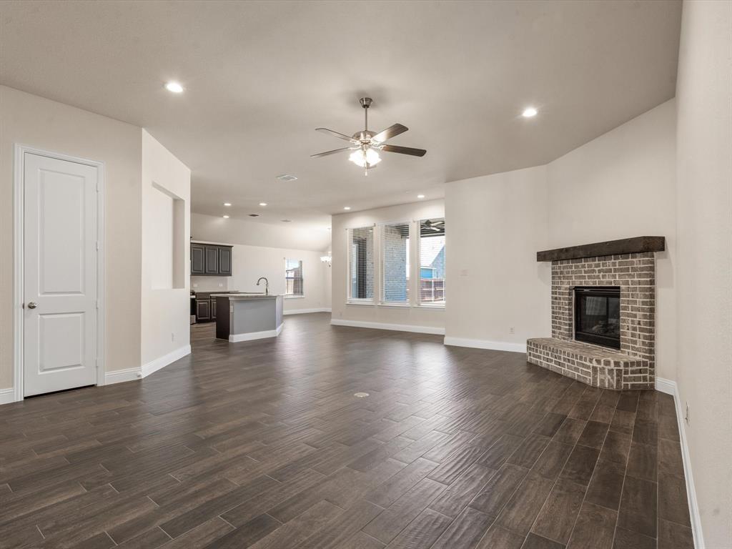 15016 Fleet Hill Road Property Photo 8