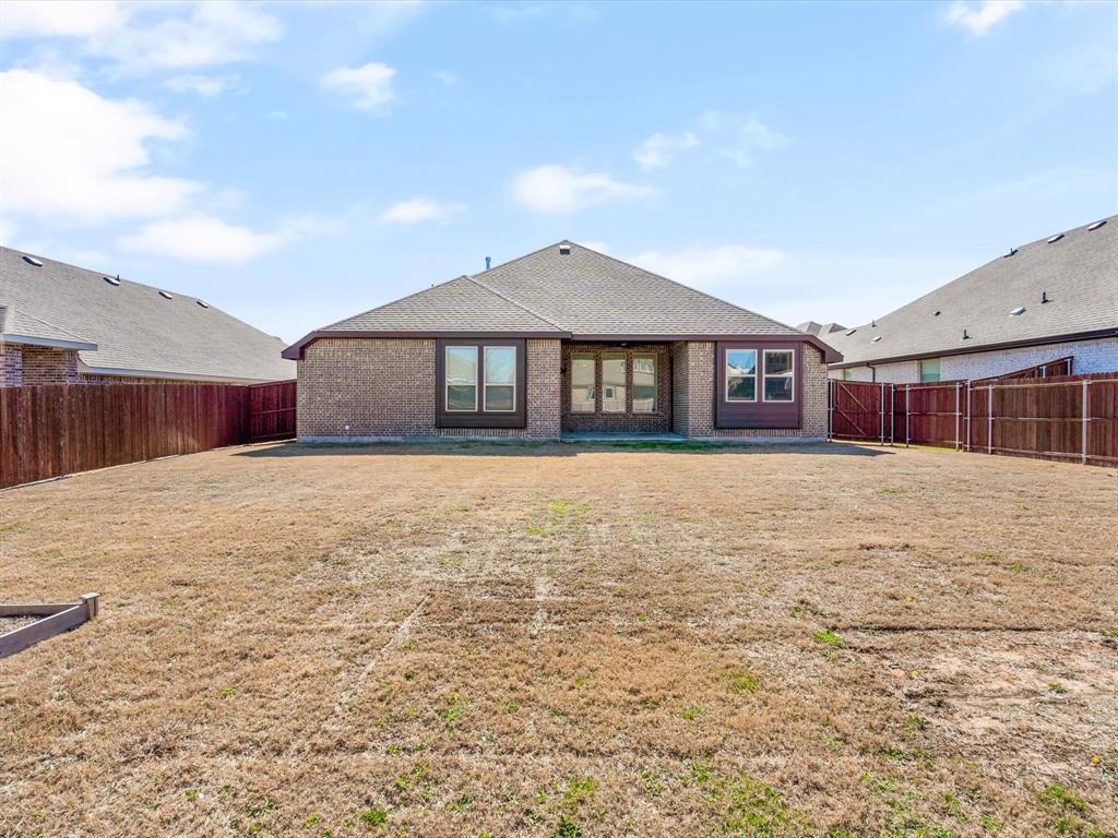 15016 Fleet Hill Road Property Photo 10