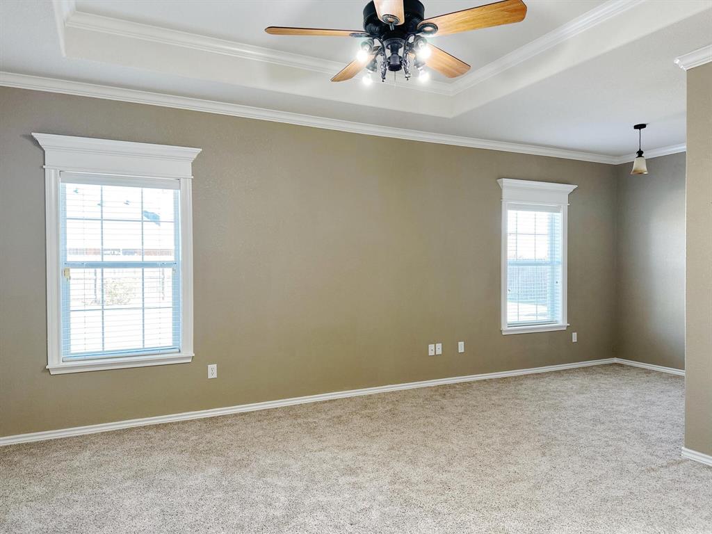 210 Winchester Street Property Photo 16